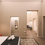 Апартаменты Me Too Exclusive - Cognetti 37 Бари