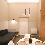 Апартаменты Me Too Exclusive - Cognetti 37 *